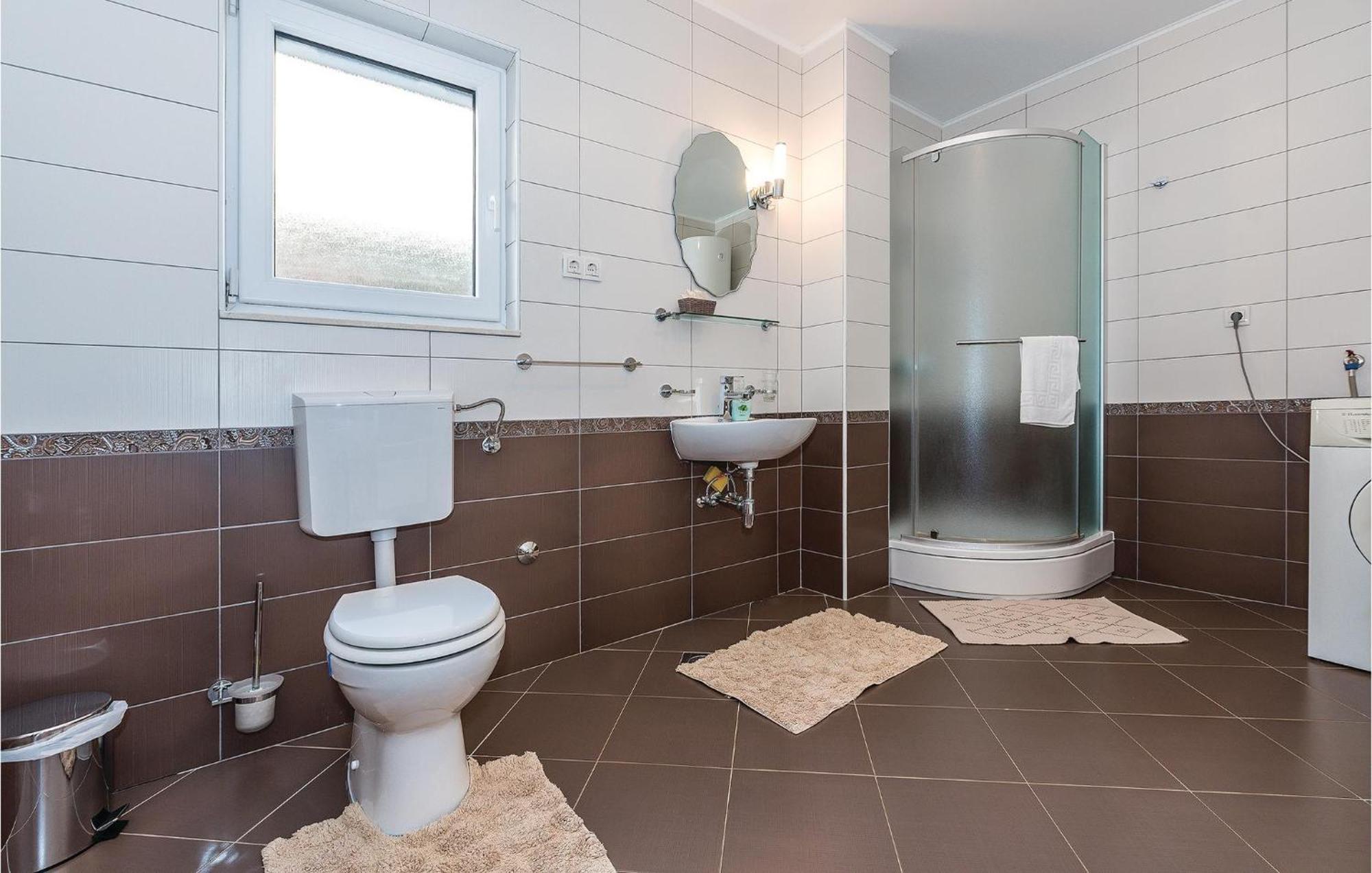 Four-Bedroom Holiday Home in Kijevo Buitenkant foto